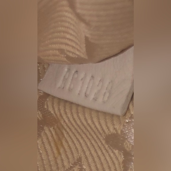 **BDAY MONTH SALE**Louis Vuitton Vintage Rivete cream handbag - Picture 9 of 17